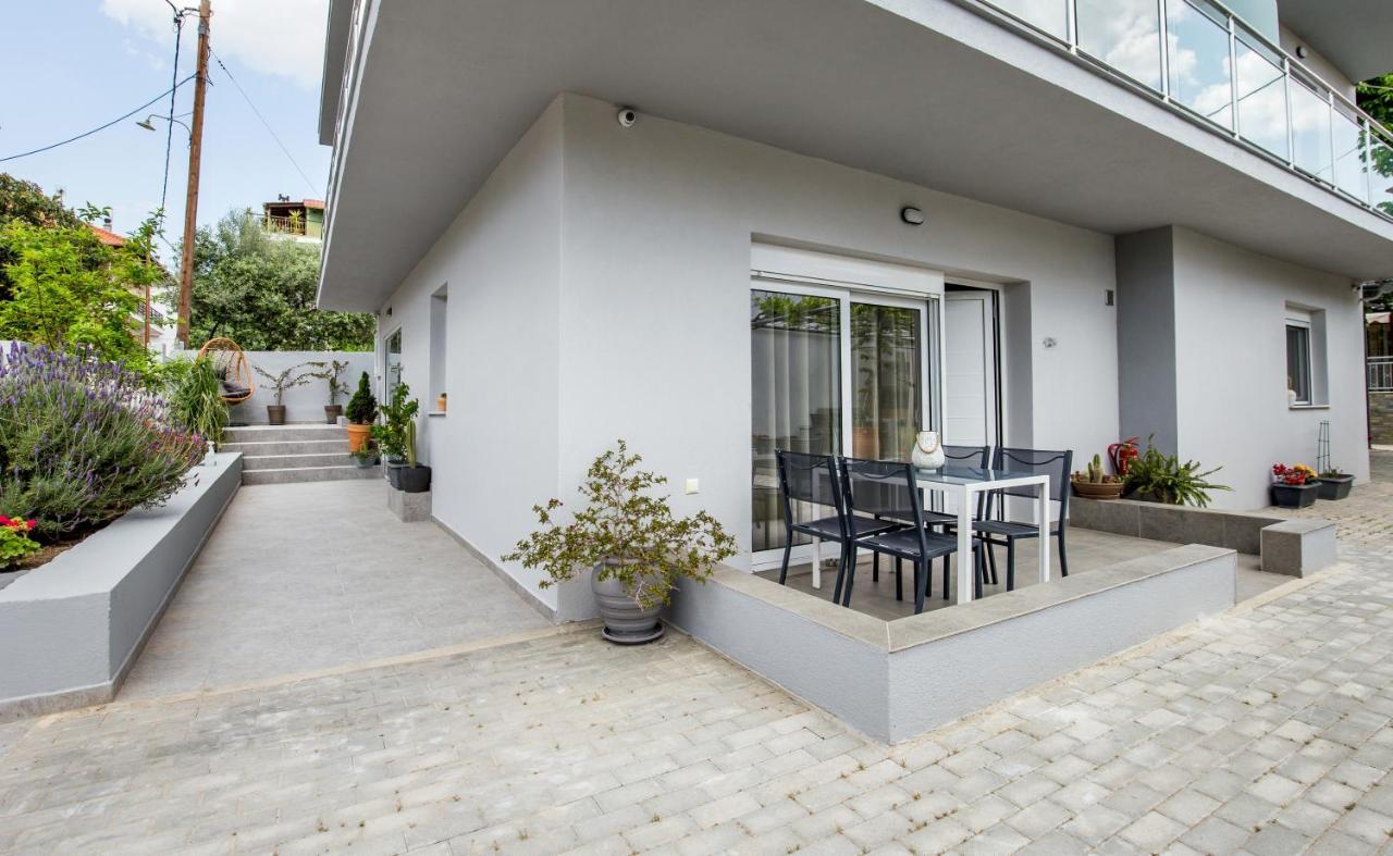Linden Apartments Potos Dış mekan fotoğraf