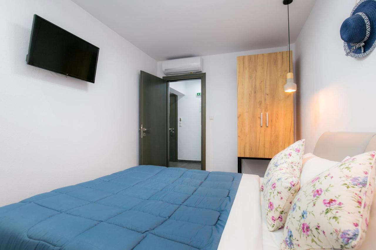 Linden Apartments Potos Dış mekan fotoğraf
